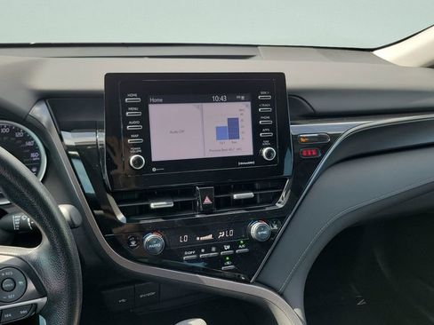 Certified 2022 Toyota Camry LE FWD image 17