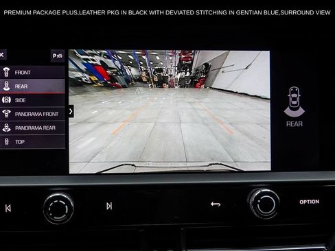 Used 2023 Porsche Macan S AWD/4WD image 30