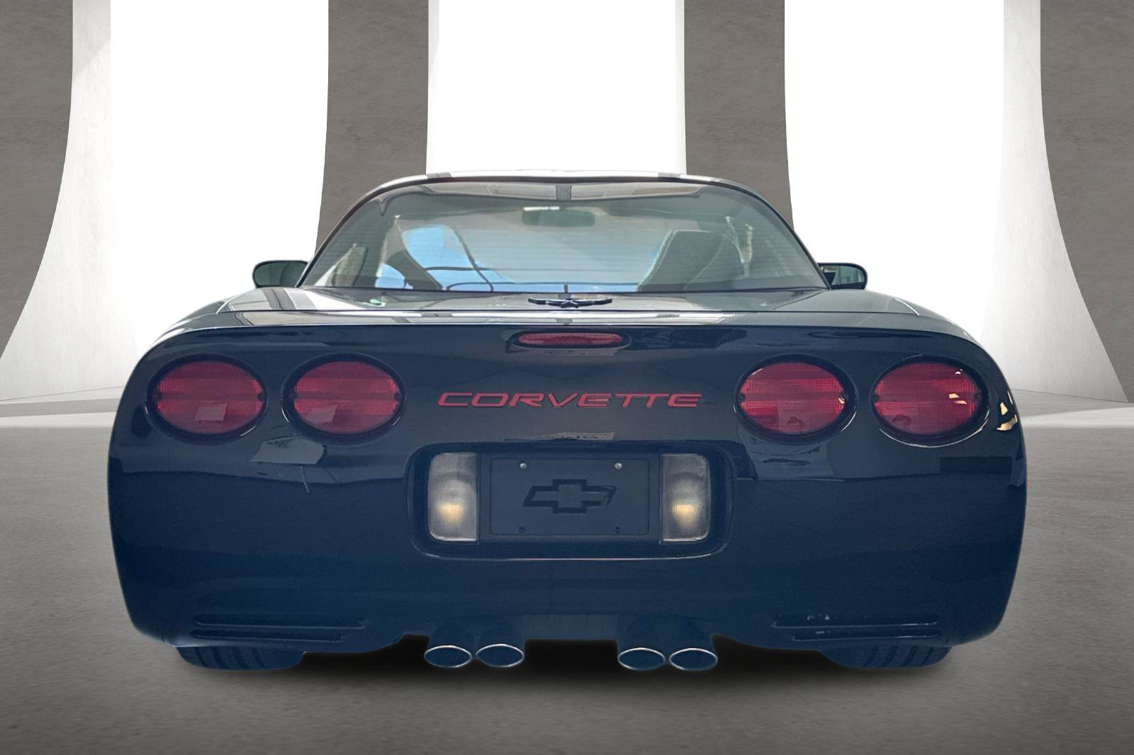 Used 1997 Chevrolet Corvette Coupe RWD image 5