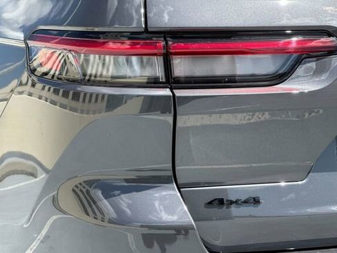New 2026 Jeep Grand Cherokee L 4WD image 25