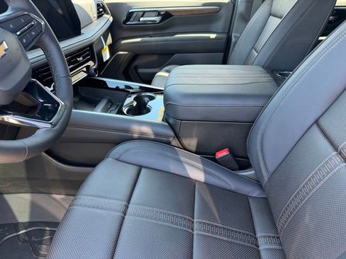 New 2026 Chevrolet Tahoe High Country AWD/4WD image 9