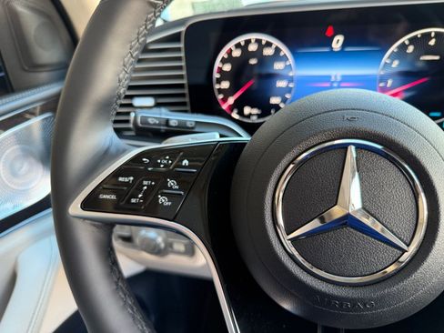 New 2026 Mercedes-Benz GLE 450 4MATIC image 13