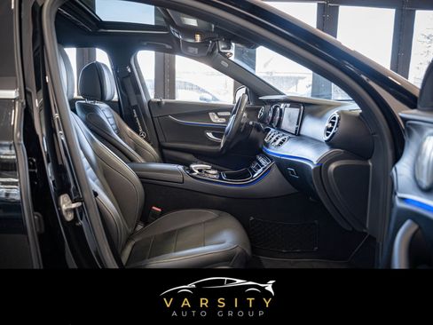 Used 2017 Mercedes-Benz E 300 image 19