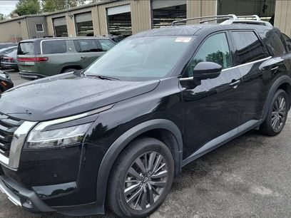 Used 2022 Nissan Pathfinder SL