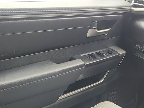 Used 2025 Toyota Tundra SR5 AWD/4WD image 11