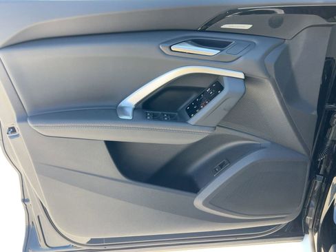 New 2025 Audi Q5 Premium Plus image 13