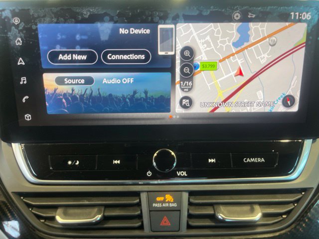 Used 2023 Nissan Altima 2.5 SR w/ SR Premium Package FWD image 12