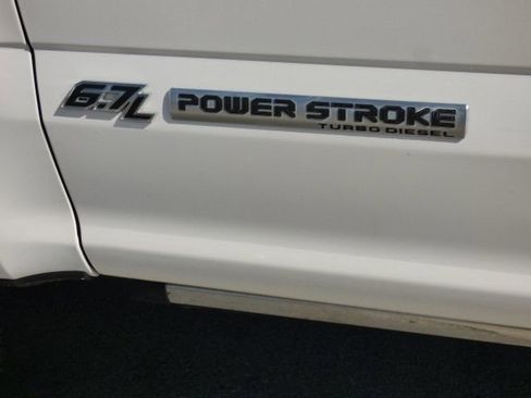 Used 2019 Ford F350 Limited w/ FX4 Off-Road Package AWD/4WD image 10