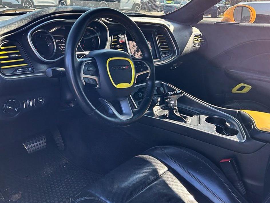 Used 2017 Dodge Challenger SXT Plus RWD image 8