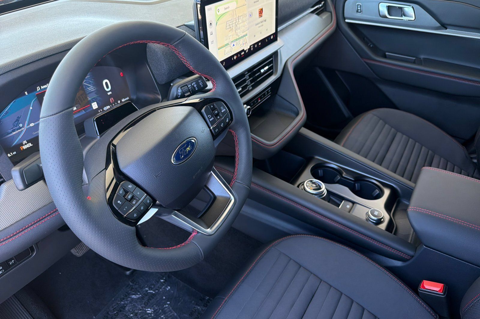 New 2026 Ford Explorer ST-Line w/ ST-Line Street Pack AWD/4WD image 10