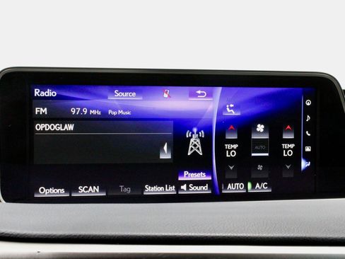 Used 2019 Lexus RX 350 AWD image 3