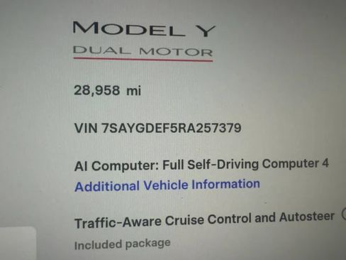 Used 2024 Tesla Model Y Performance AWD/4WD image 5
