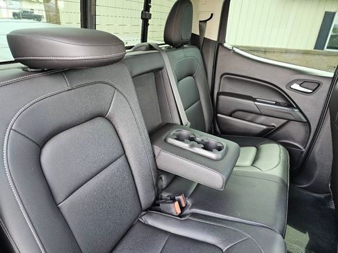 Used 2016 GMC Canyon SLT AWD/4WD image 25