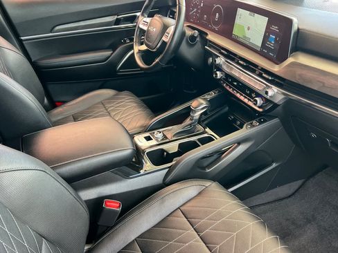 Used 2023 Kia Telluride SX X-Line AWD/4WD image 19