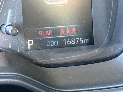 Used 2022 Toyota Corolla SE image 25