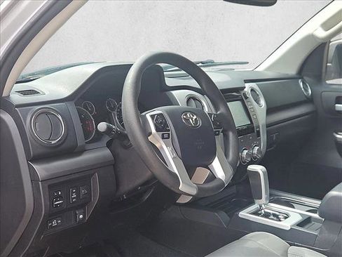 Used 2016 Toyota Tundra SR5 w/ SR5 Upgrade Package RWD image 9
