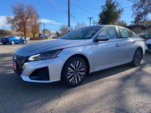 New 2025 Nissan Altima 2.5 SV w/ SV Premium Package image 1