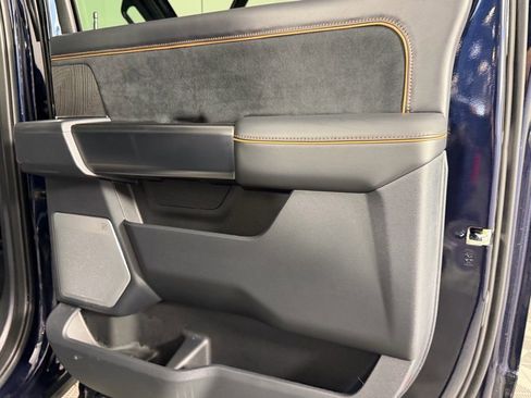 Used 2024 Ford F350 Platinum w/ FX4 Off-Road Package image 29