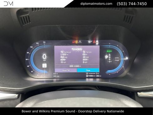 Used 2024 Volvo XC60 T8 Ultimate w/ Protection Package Premier image 38