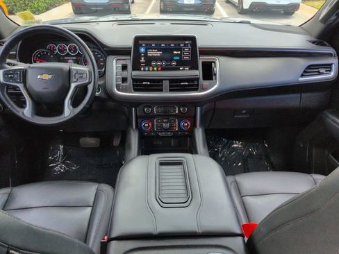 Used 2021 Chevrolet Tahoe LT w/ LT Signature Package RWD image 16