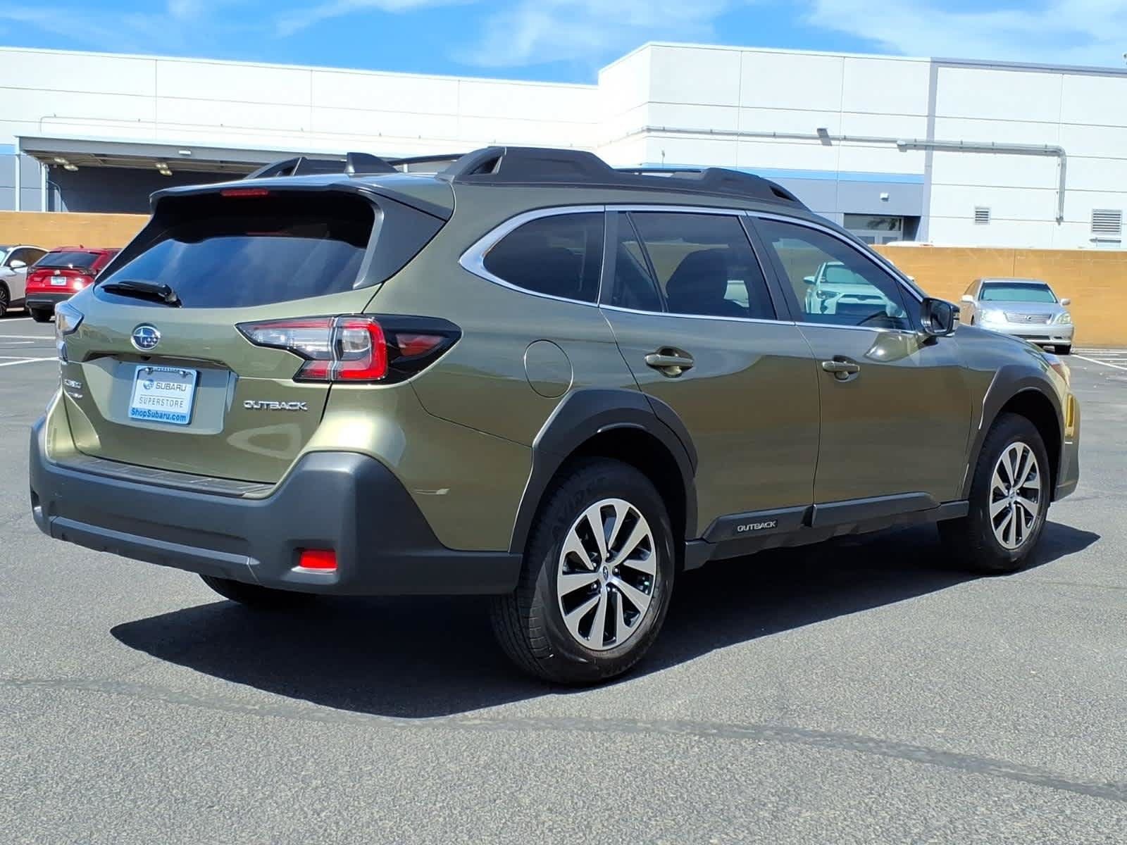 Used 2025 Subaru Outback Premium w/ Popular Package #1A AWD/4WD image 7