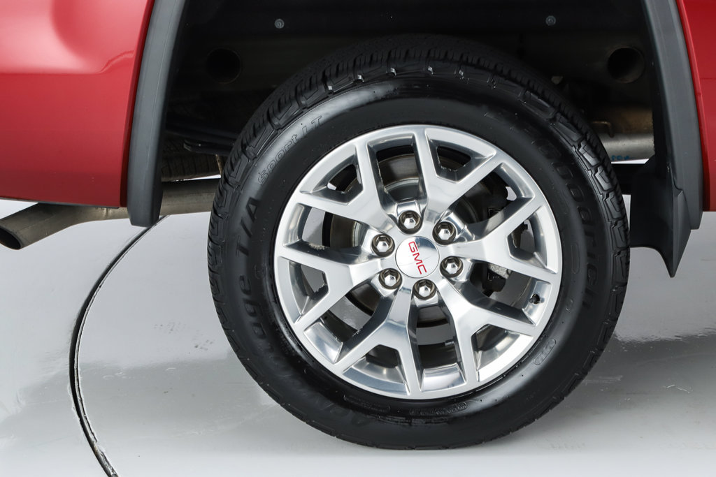 Used 2018 GMC Sierra 1500 SLT w/ SLT Premium Package AWD/4WD image 16