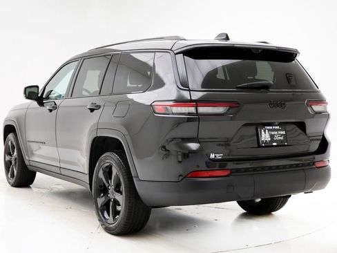 Used 2023 Jeep Grand Cherokee L Limited w/ Luxury Tech Group II image 7