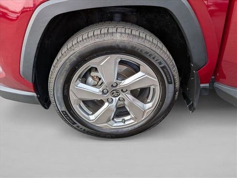 Used 2020 Toyota RAV4 Limited image 23