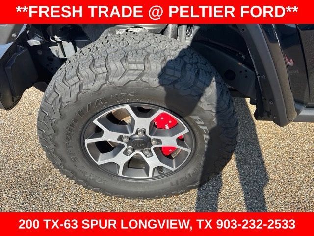 Used 2021 Jeep Wrangler Unlimited Rubicon w/ Dual Top Group AWD/4WD image 5