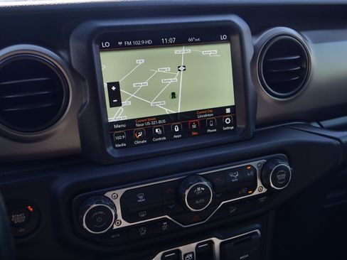 Used 2021 Jeep Wrangler Unlimited Sport w/ Sun And Sound Package AWD/4WD image 33