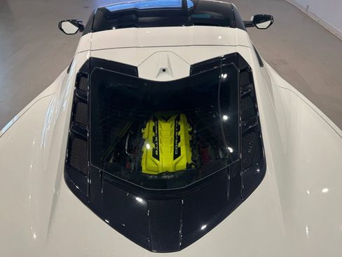Used 2021 Chevrolet Corvette Stingray Premium Cpe w/ Z51 Performance Package RWD image 14