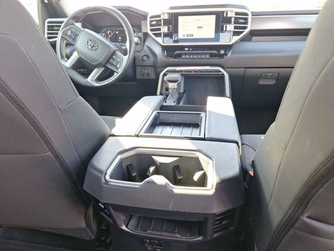 Used 2025 Toyota Tundra SR5 image 32