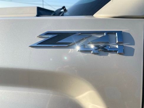 Used 2014 GMC Sierra 1500 SLT w/ SLT Crew Cab Value Package image 16