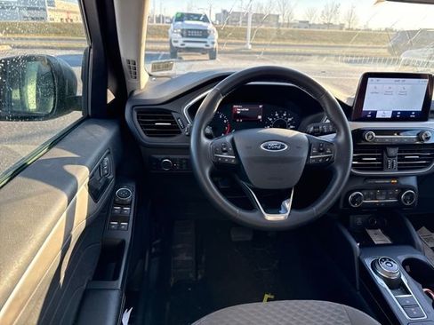 Used 2022 Ford Escape SE w/ Convenience Package image 12