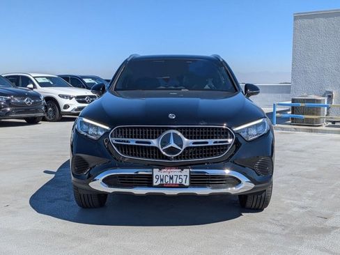 Used 2026 Mercedes-Benz GLC 300 GLC 300 image 2
