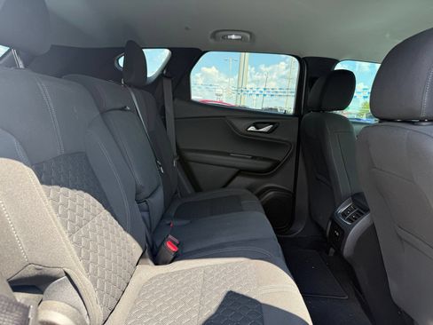 Used 2020 Chevrolet Blazer LT FWD image 16