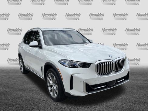 New 2026 BMW X5 xDrive40i AWD/4WD image 2