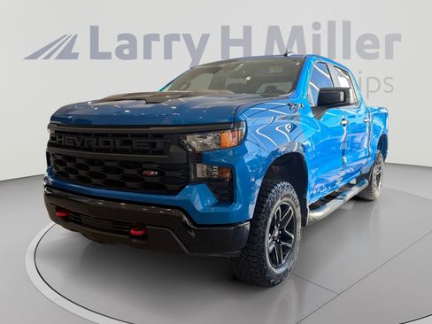 Used 2024 Chevrolet Silverado 1500 Custom Trail Boss w/ LPO, Dark Essentials Package AWD/4WD image 1