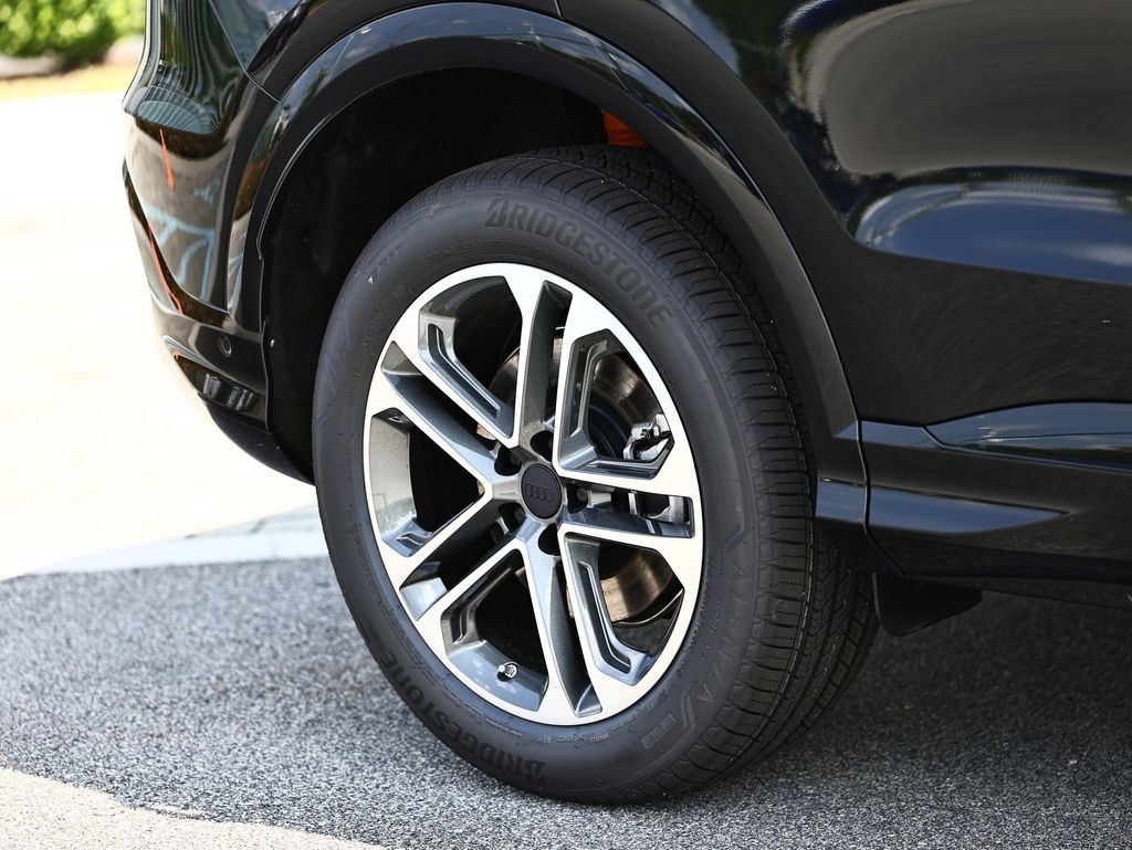 New 2026 Audi Q5 2.0T AWD/4WD image 6