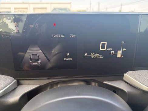 Certified 2025 Nissan Kicks SV image 11