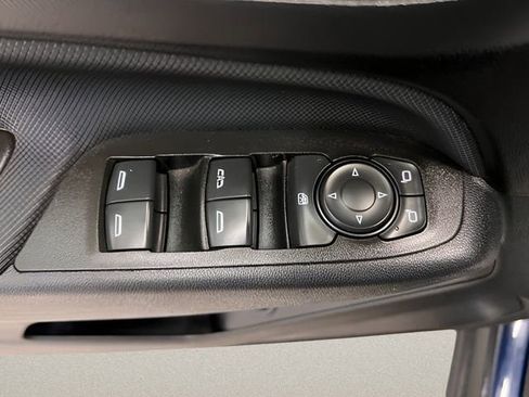 Used 2022 Chevrolet Equinox RS w/ Infotainment Package AWD/4WD image 18