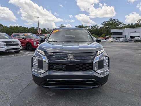 New 2026 Mitsubishi Outlander LE FWD image 8