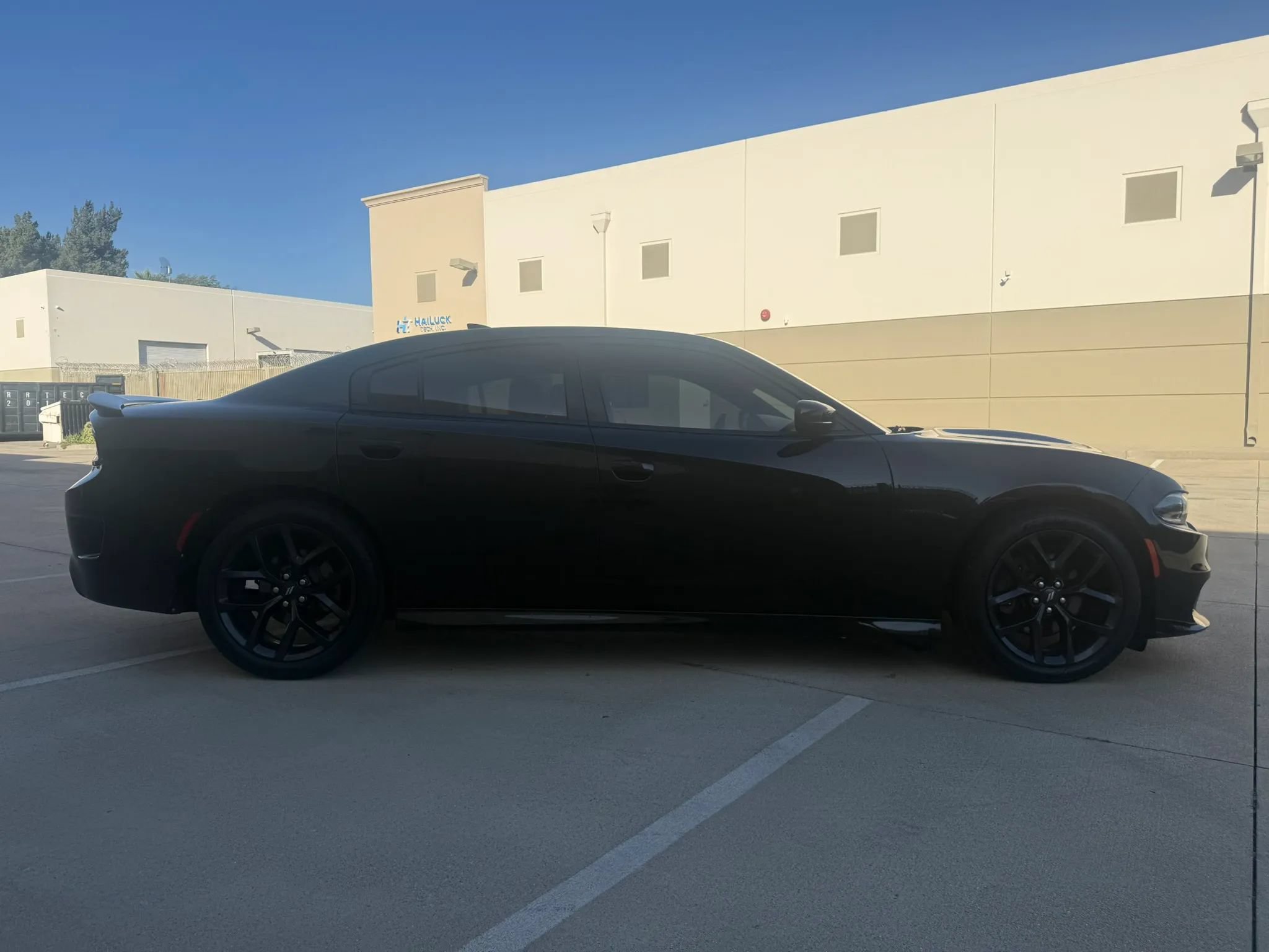 Used 2020 Dodge Charger R/T w/ Plus Group RWD image 6