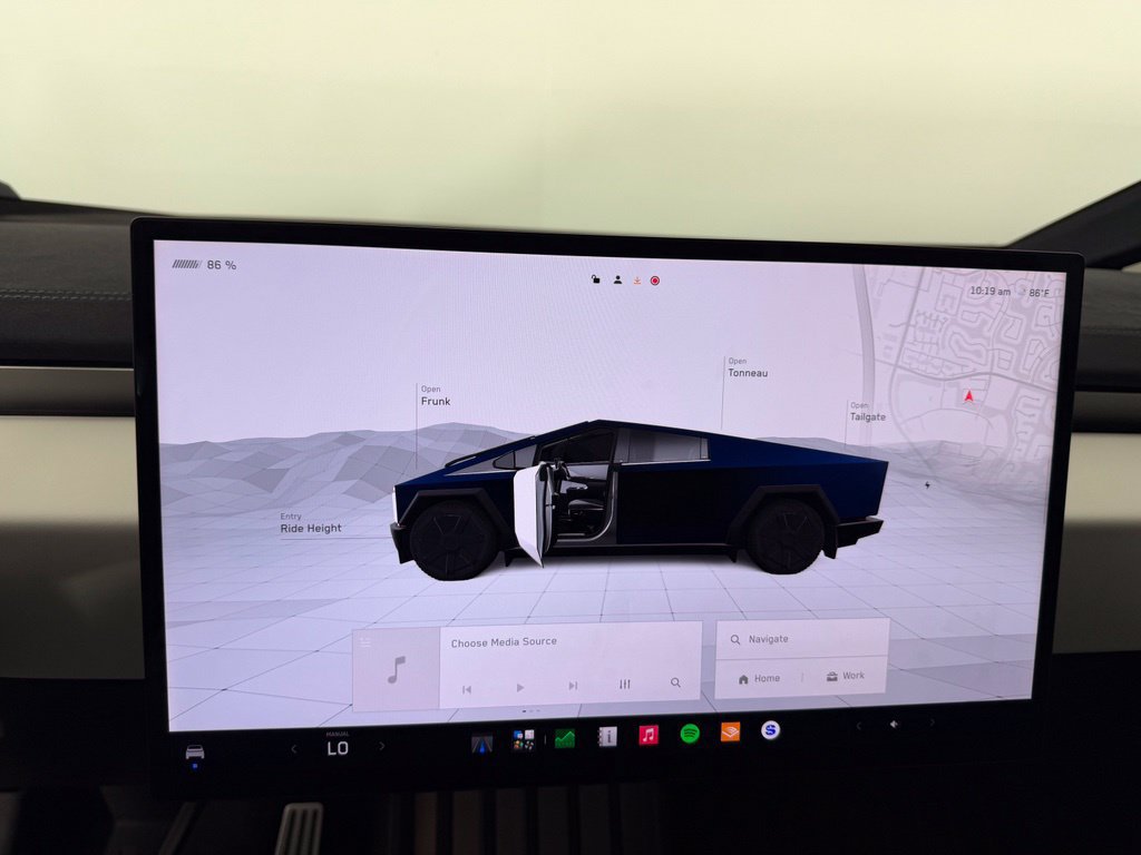 Used 2024 Tesla Cybertruck Cyberbeast AWD/4WD image 27