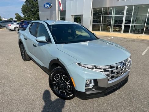 Used 2023 Hyundai Santa Cruz SEL FWD image 6