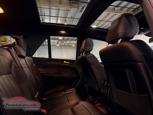 Used 2018 Mercedes-Benz GLE 350 GLE 350 4MATIC Sport Utility 4 w/ Premium 2 Package image 21