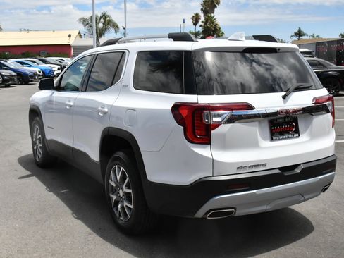 Used 2023 GMC Acadia SLT FWD image 6