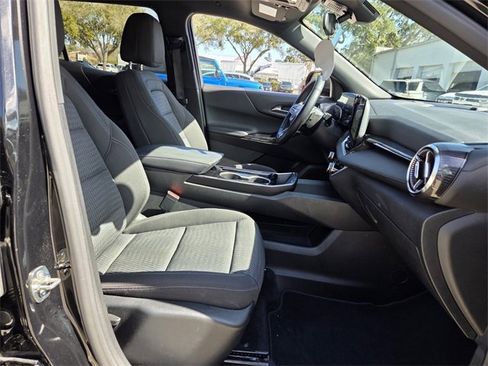 Certified 2025 Chevrolet Equinox LT image 23