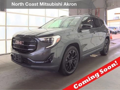 Used 2019 GMC Terrain SLT w/ Black Edition AWD/4WD image 1