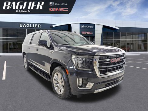 Used 2022 GMC Yukon XL SLT w/ SLT Luxury Package image 1